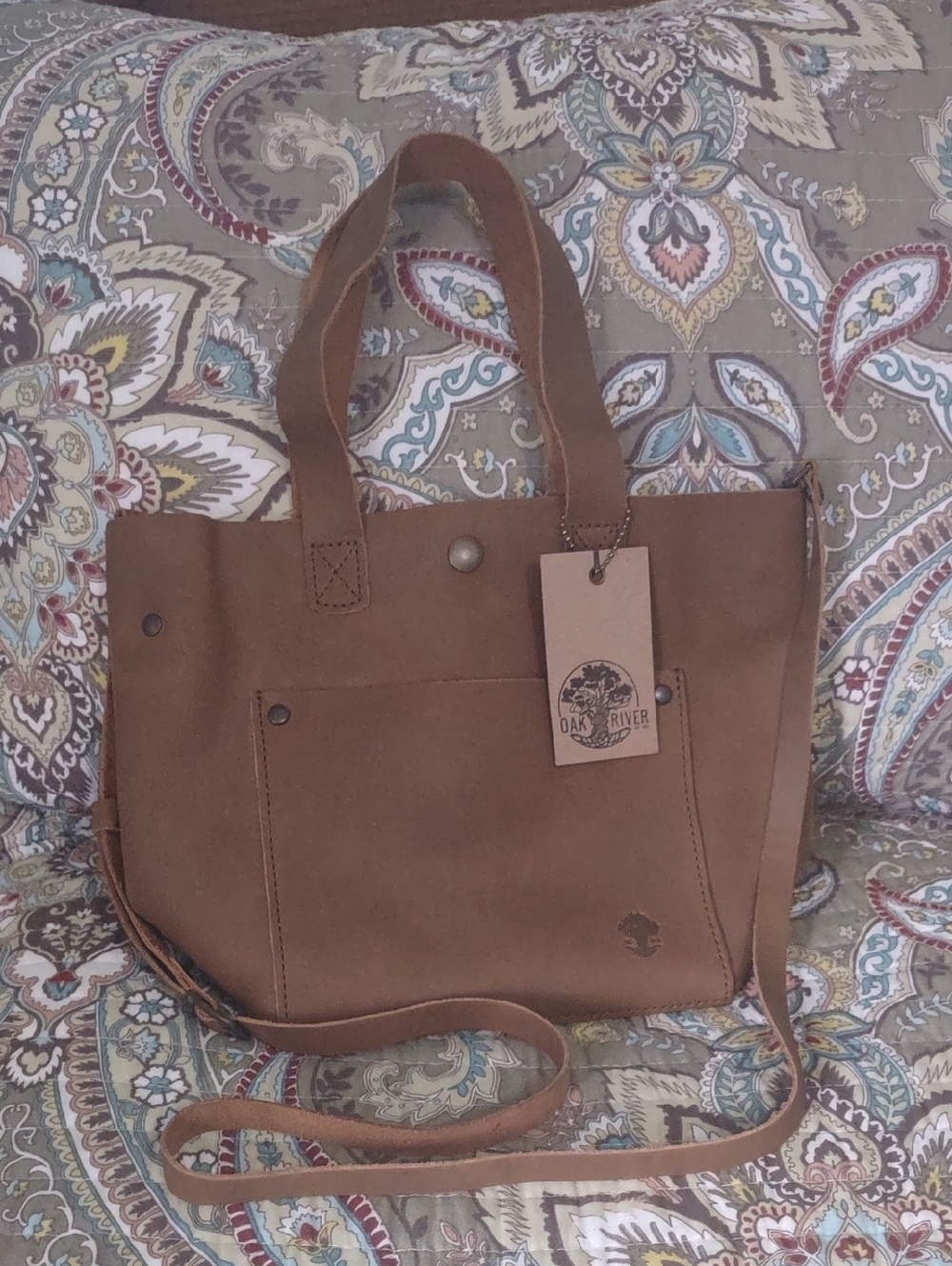 NWT Oak River Company Genuine Leather Tote with removable cross-body strap
